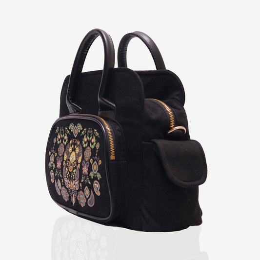 Ladies Canvas Purse with Latest Digital Printing by Traverse
